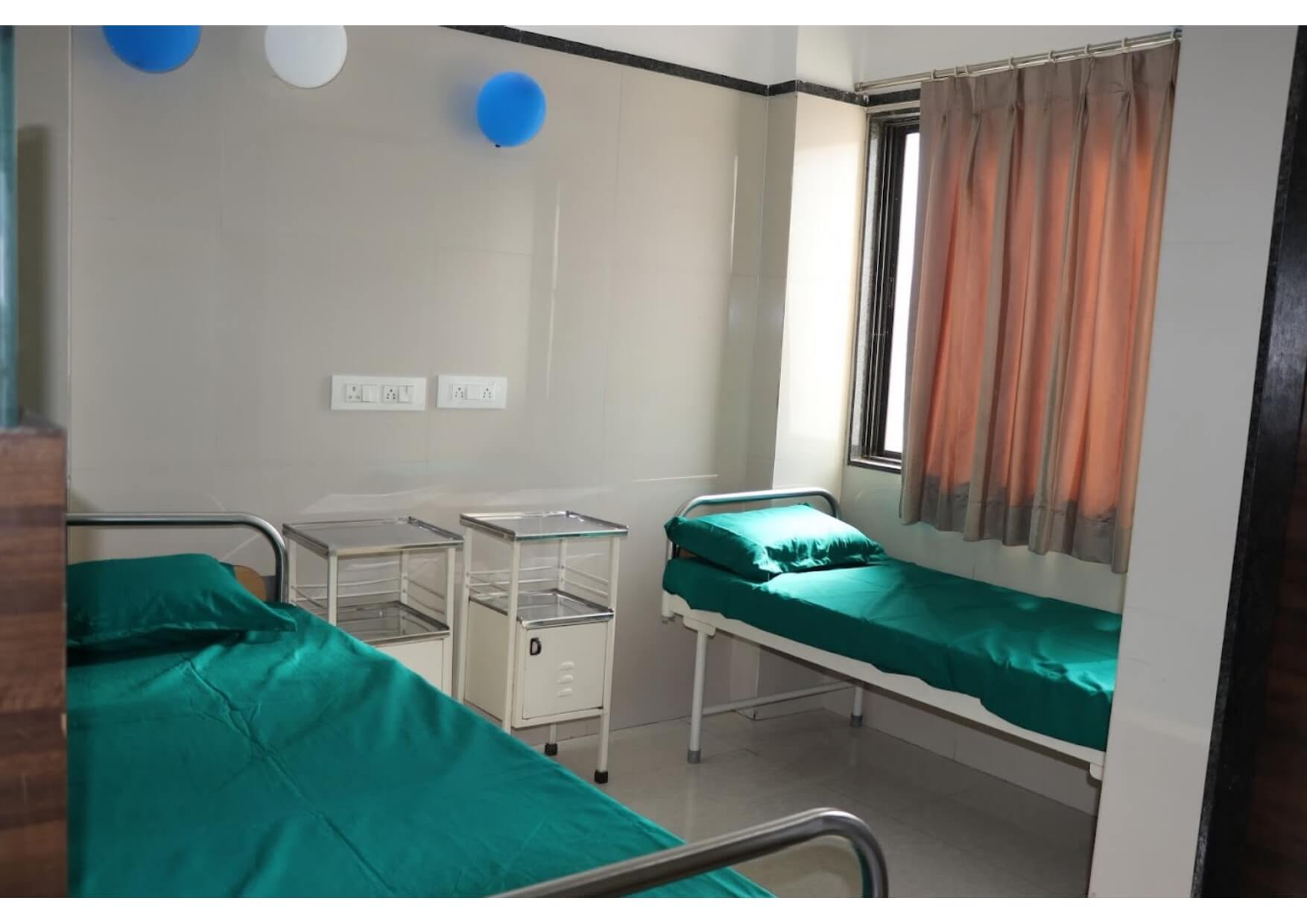 Hospital Photograph 26